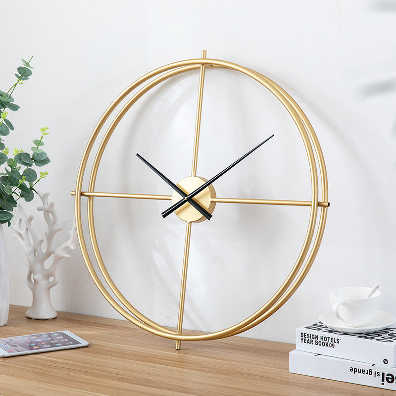 Wanduhr im nordischen Stil aus Eisen für die Wohnzimmerdekoration