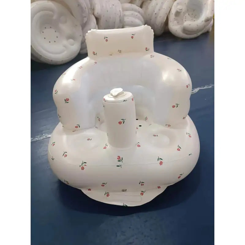 Aufblasbarer Babystuhl zum Essen & Baden