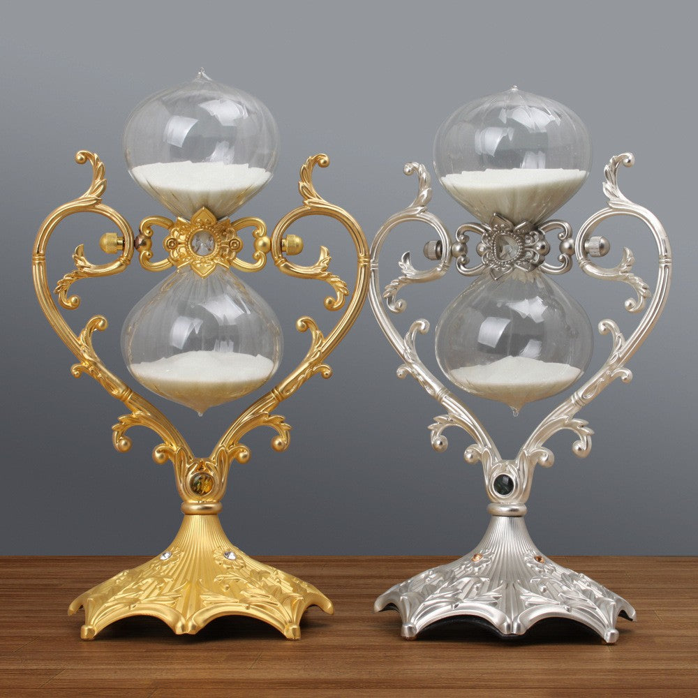 Heart-Shaped Hourglass Timer – 30 or 60 Minute Metal Sand Timer