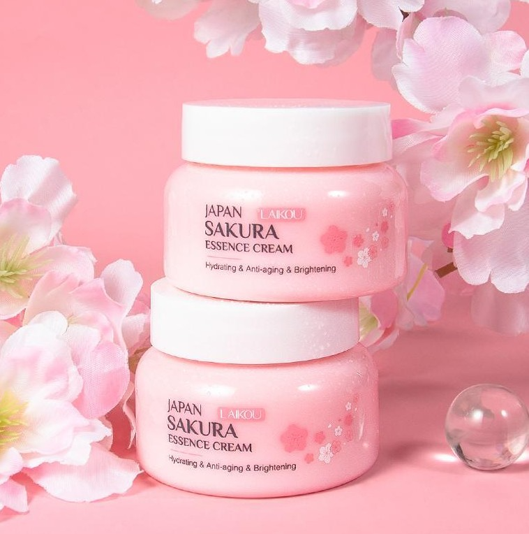 Kirschblüten 4-teiliges Hautpflegeset – Toner, Serum, Creme & Augenpflege