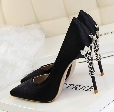Women's Pointed-Toe Stiletto Pumps