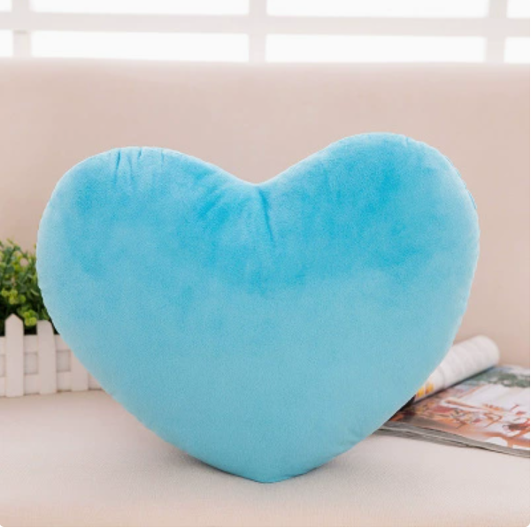Oreiller coussin en peluche mignon en forme de cœur