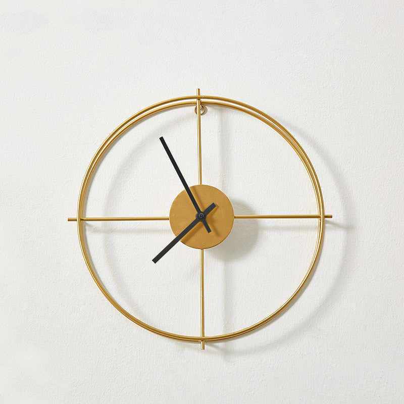 Horloge murale en fer de style nordique pour la décoration du salon