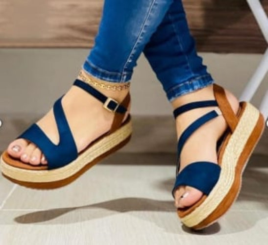 Damen-Sommersandalen mit Schnallenriemen, flach