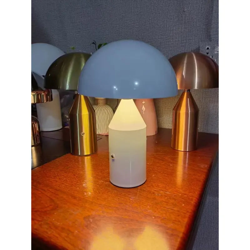 Ästhetische Pilz-Schreibtischlampe – Niedliche Raumdeko für das Home Office