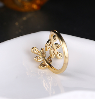 Gold-Plated Leaf Open Ring