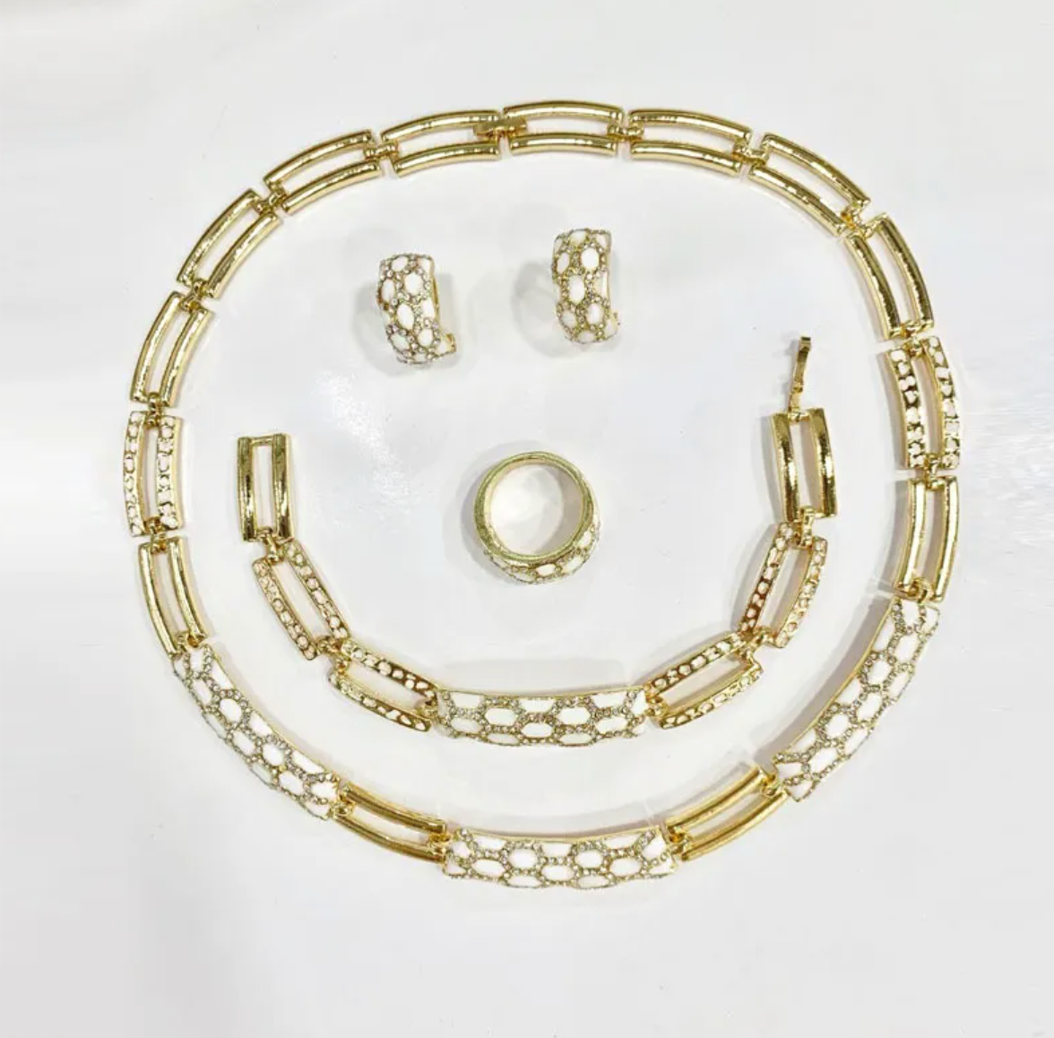 Necklace and Earrings Jewellery Set