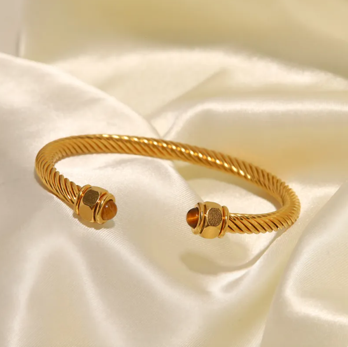 Bracelet fin en chaîne plaqué or pour femme