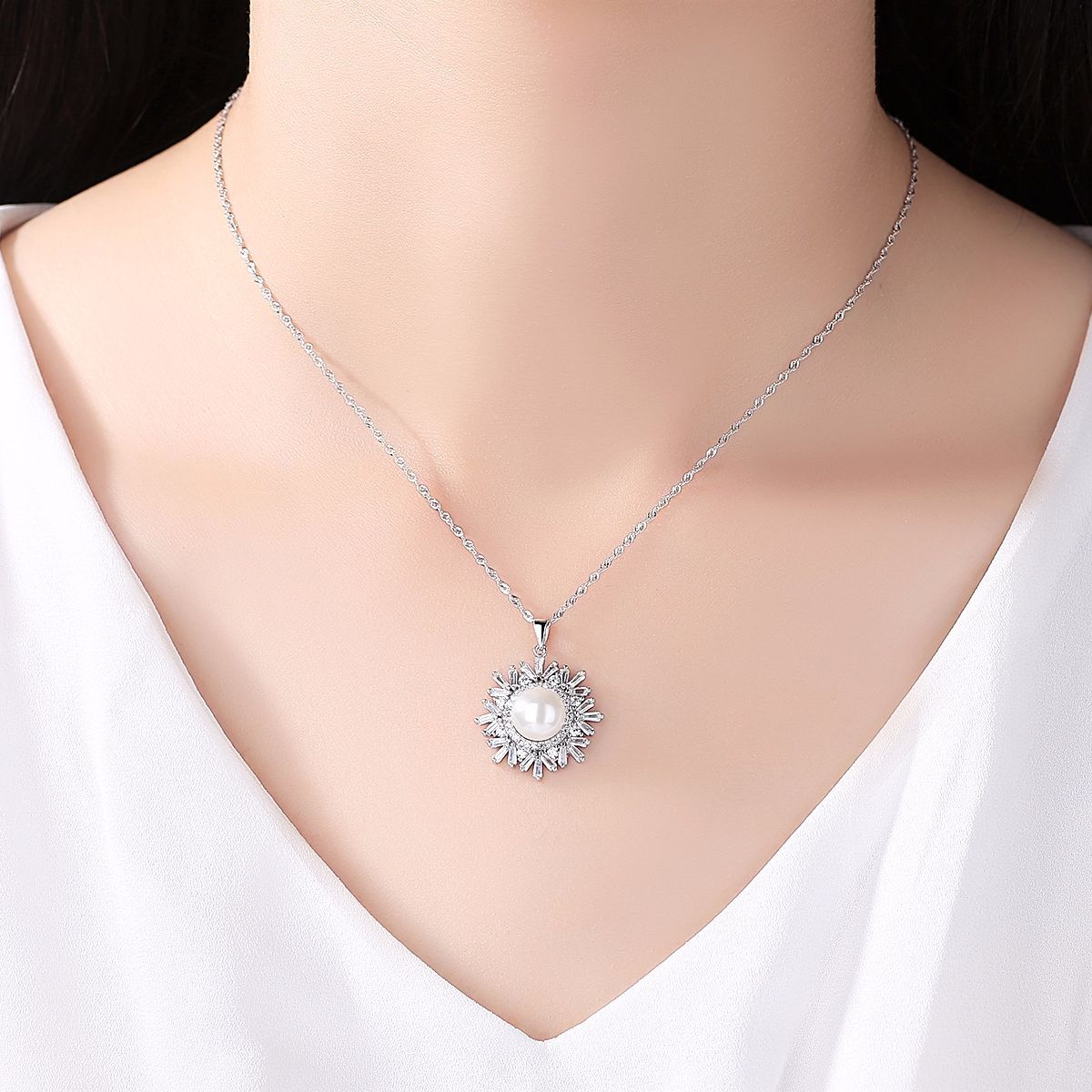 Sterling Silver Snowflake Pearl Necklace