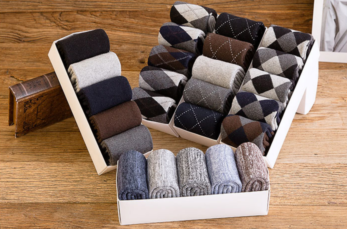 Men's Thick Wool Mid-Calf Winter Socks – Black