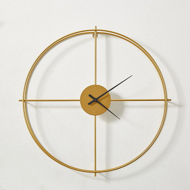 Horloge murale en fer de style nordique pour la décoration du salon