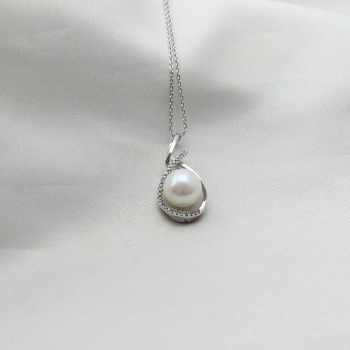 925 Silver Freshwater Pearl Pendant Necklace