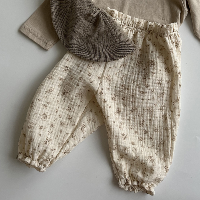Baby Bloomer & Hosen aus weicher Baumwolle