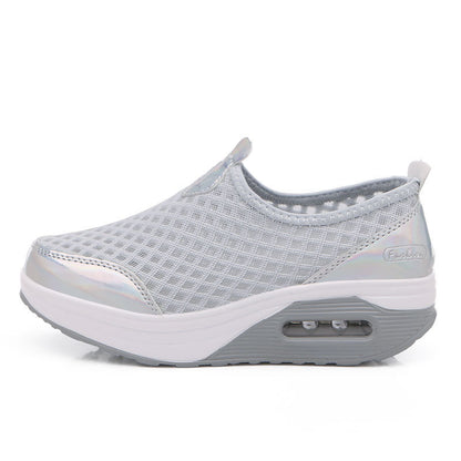 Slip-On Rocking Sole Cloth Shoes | Traditional Beijing Style