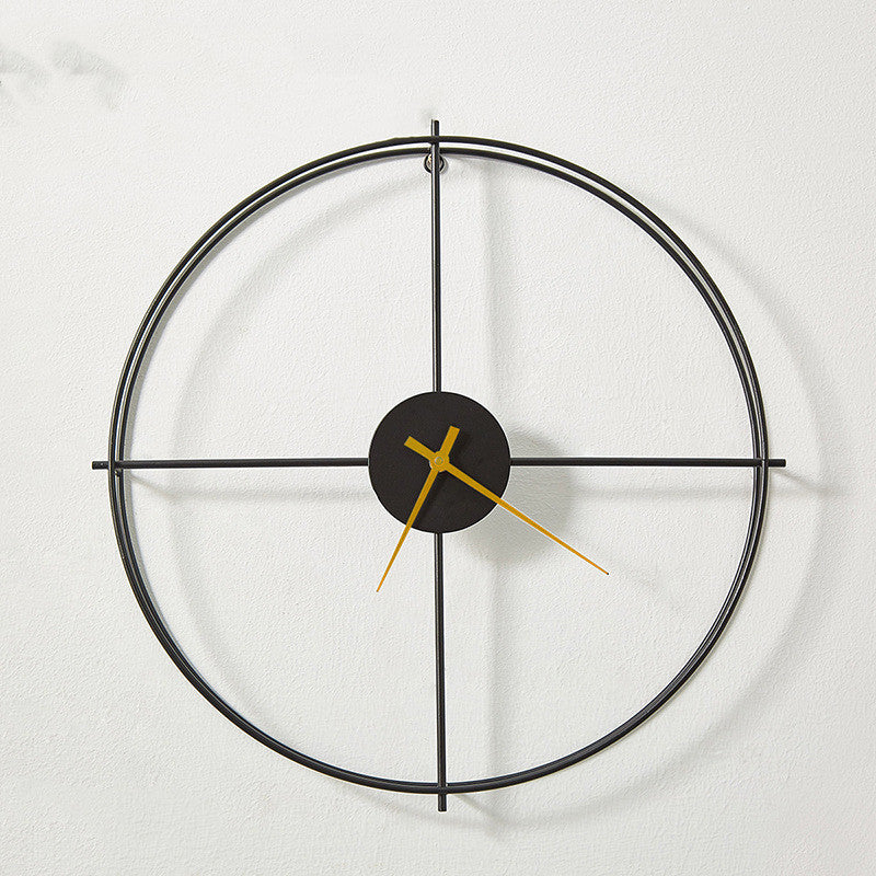 Horloge murale en fer de style nordique pour la décoration du salon