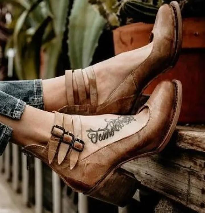 Buckle Pointed Sandals for Women