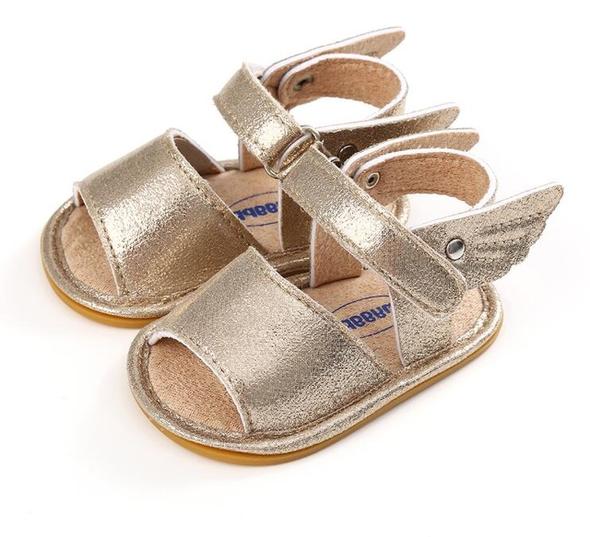 Baby-Sandalen mit Engelsflügeln für Kleinkind-Schritte