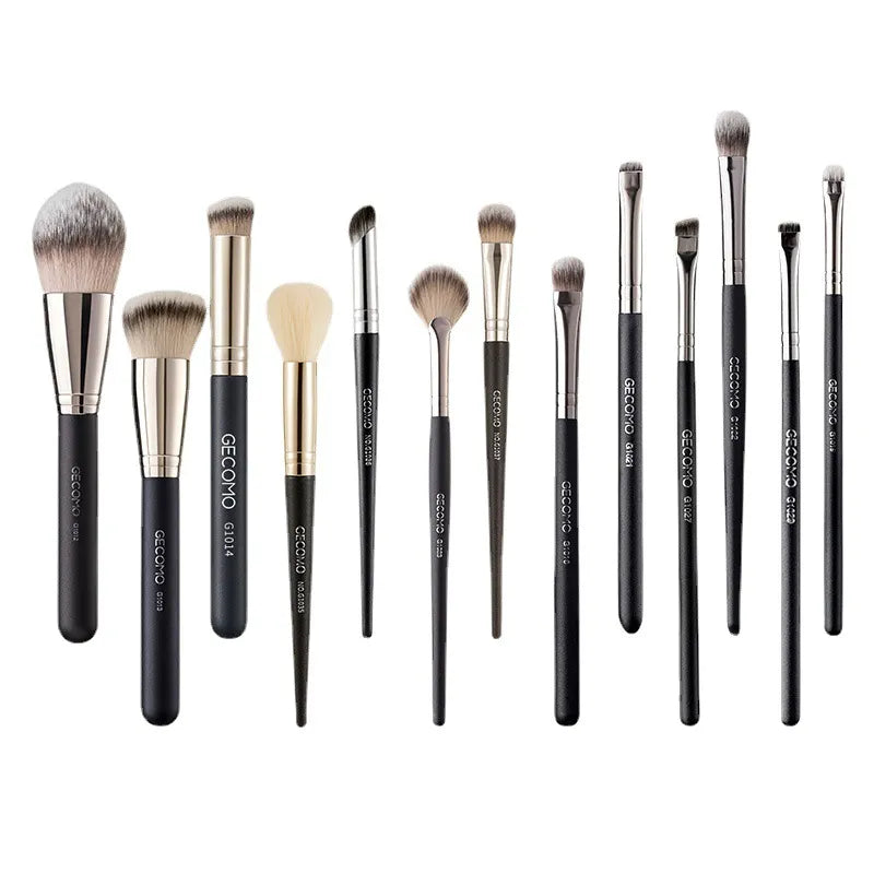Professionelles Make-up-Pinsel-Set – weiche Kunstfaser mit Holzgriffen