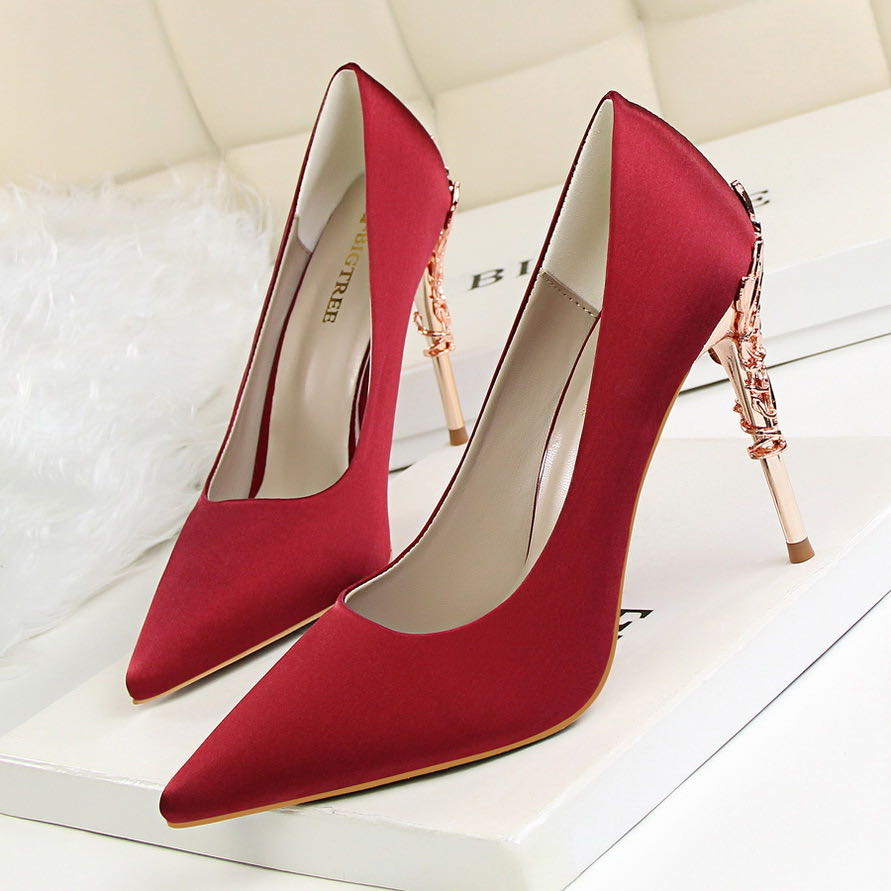 Women's Pointed-Toe Stiletto Pumps