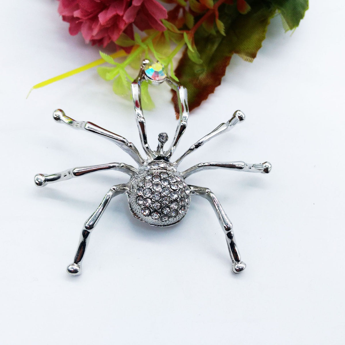 Gem-Effect Spider Brooch
