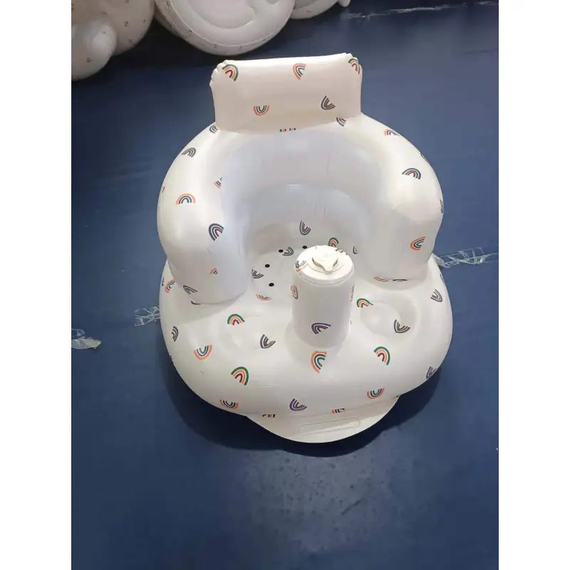 Aufblasbarer Babystuhl zum Essen & Baden