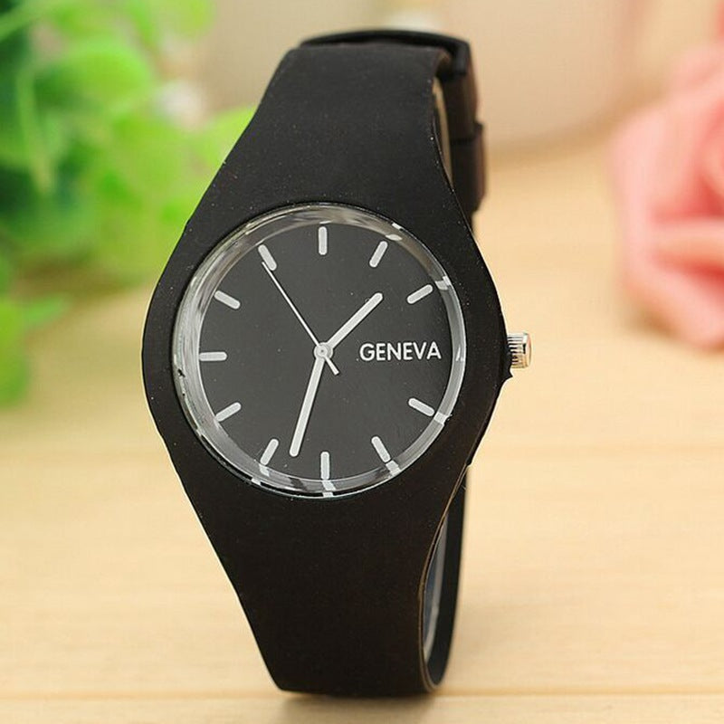 Ultra-Thin Cream Colour Fashion Watch – Minimalist Style for Men & Women