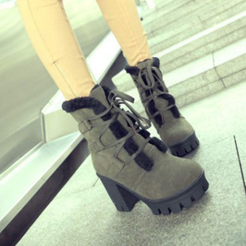 Women's Plush-Lined Chunky Mid-Calf Boots