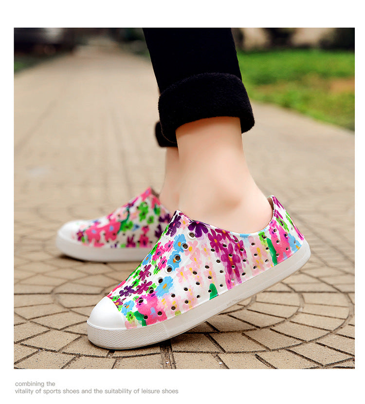 Kids' Breathable Water Sandals – Soft Sole Beach Sandals with Fun Patterns for Ages 4–12