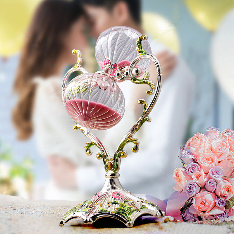 Heart-Shaped Hourglass Timer – 30 or 60 Minute Metal Sand Timer