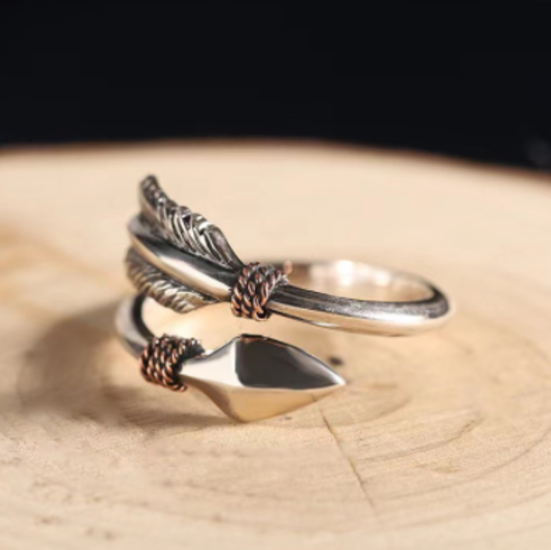 Adjustable Arrow Ring