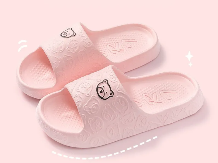 Cute Bear Women's Slippers – Soft Plush Indoor House Shoes