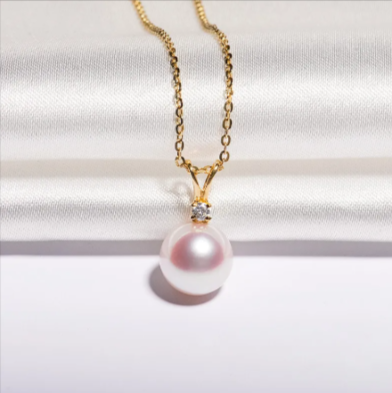 Sea Pearl Pendant Necklace