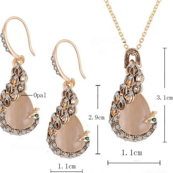 Vintage Water Drop Necklace and Earring Set