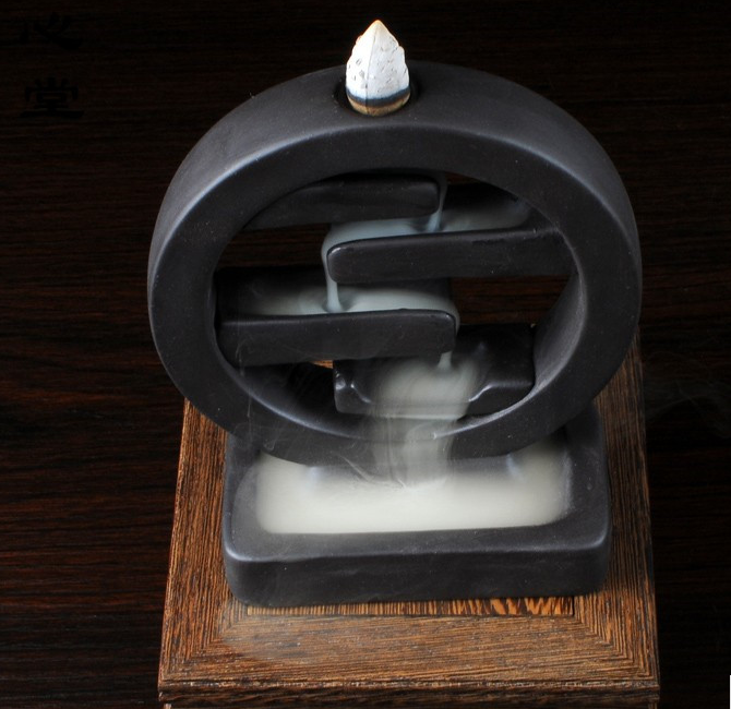 Minimalist Ceramic Backflow Incense Burner - Zen Home Decor