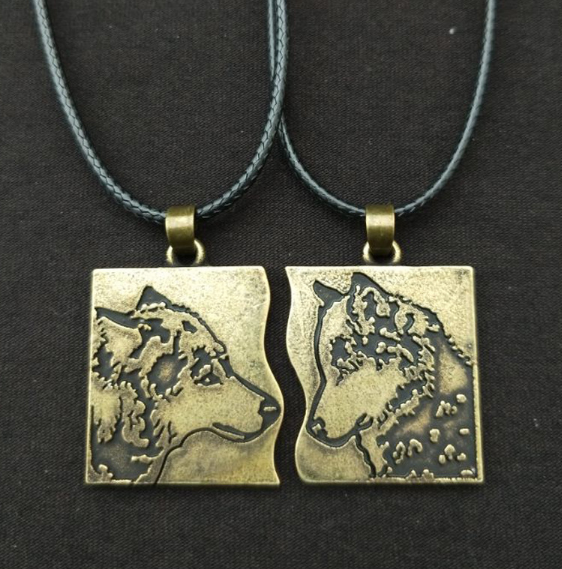 Vintage Wolf Head Pendant Necklace