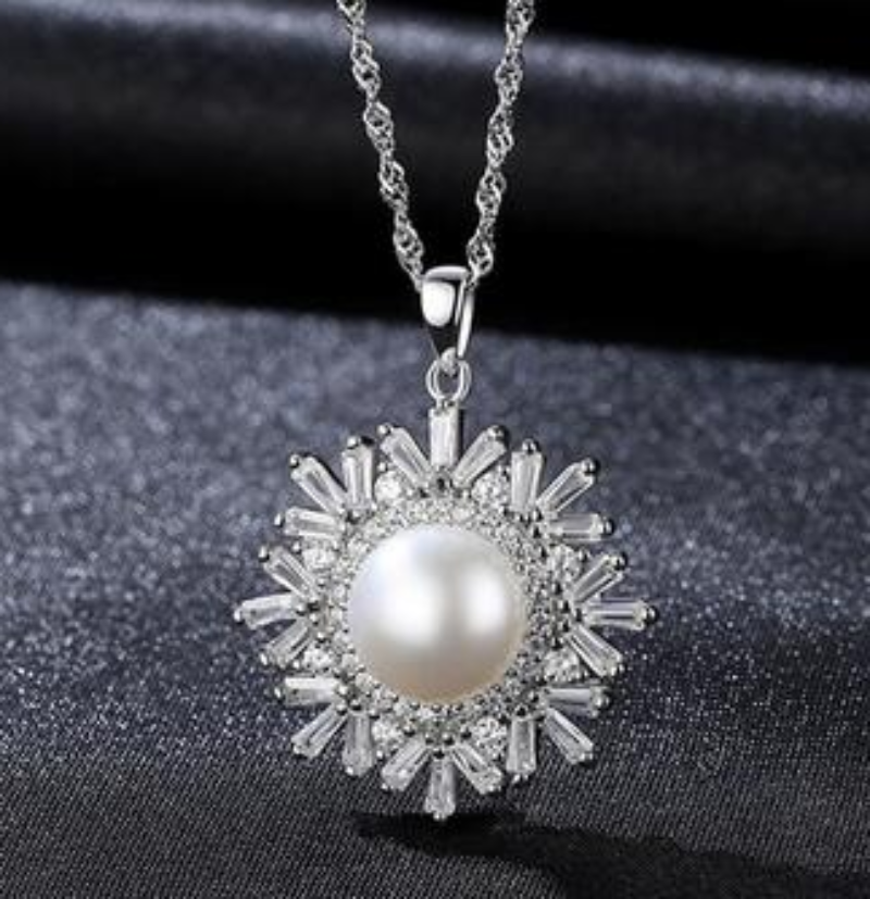 Sterling Silver Snowflake Pearl Necklace