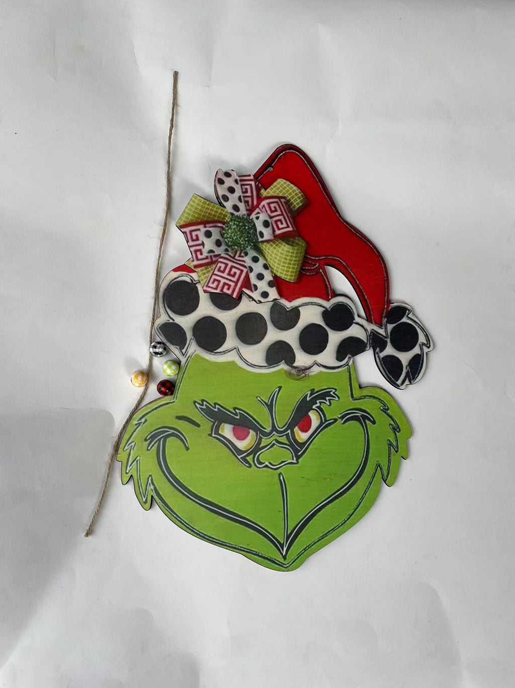 Christmas Wooden Door Sign – Festive Green Character Hanging Decor