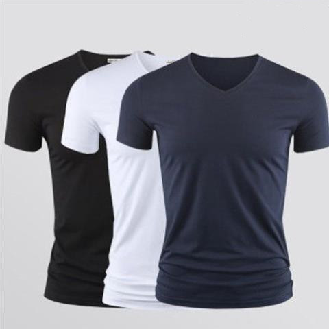 Einfarbiges T-Shirt